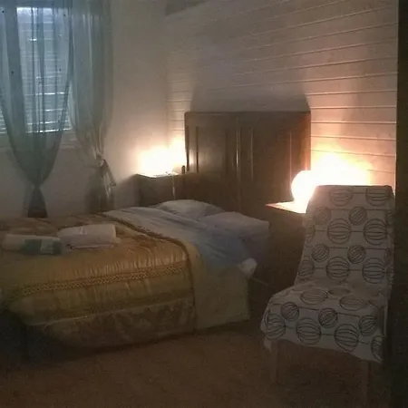 Πανσιόν La Rondine